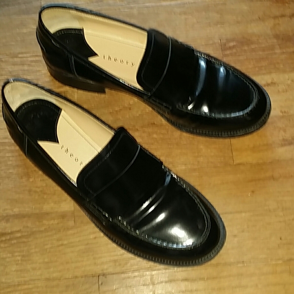 Theory Black Patent Loafers 37 1/2 - Picture 2 of 7